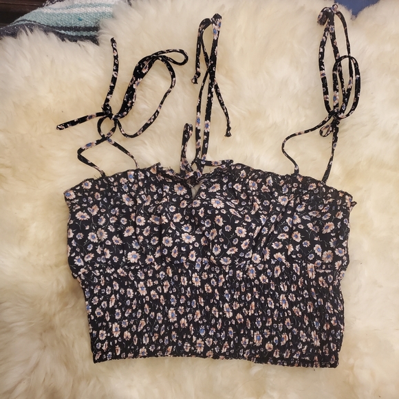 2 BELLA Matching Floral Ruched Set with Ruffle Skirt - Picture 6 of 9